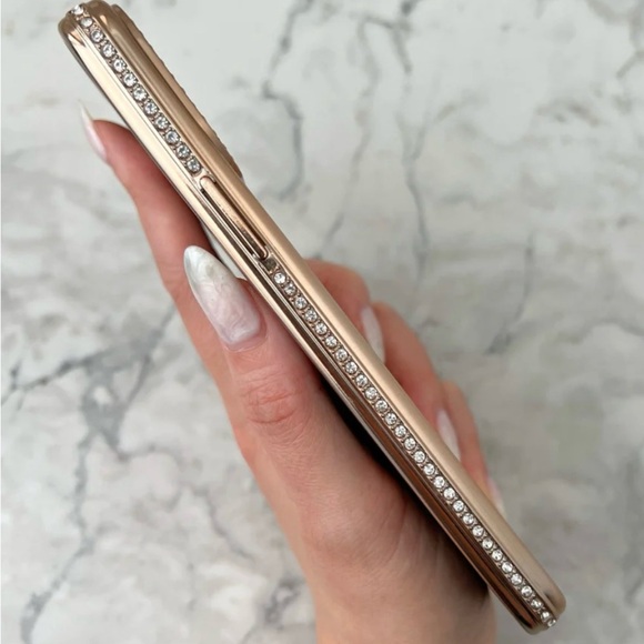 GOLD GLAM DIAMOND BLING MAGSAFE PHONE CASE - Picture 4 of 10